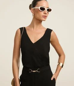 Blusa sem Manga Airflow com Detalhe em Pesponto