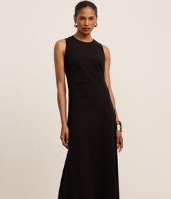 Vestido Evasê Longo em Bengaline com Franzidos e Pences