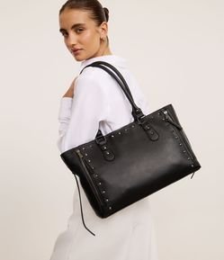 Bolsa Satchel Grande com Spikes e Metais