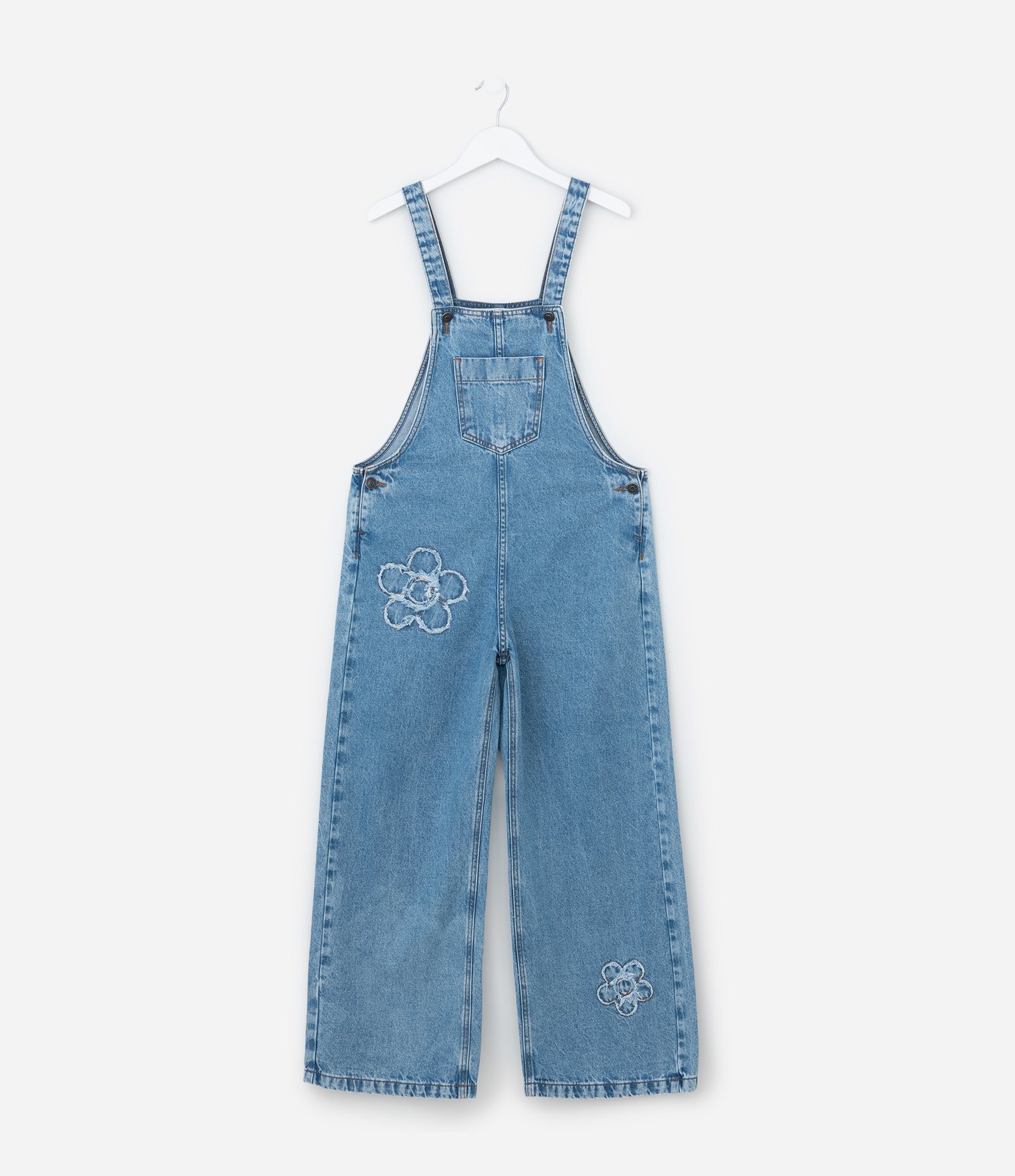 Macacão Infantil Jeans com Bordado Flores - Tam 5 a 14 Anos Azul 2