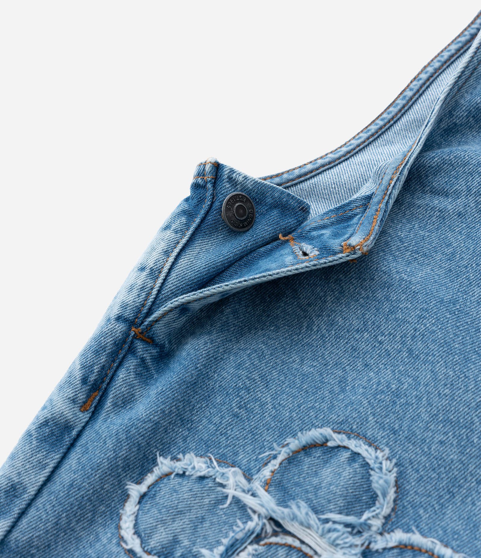 Macacão Infantil Jeans com Bordado Flores - Tam 5 a 14 Anos Azul 4