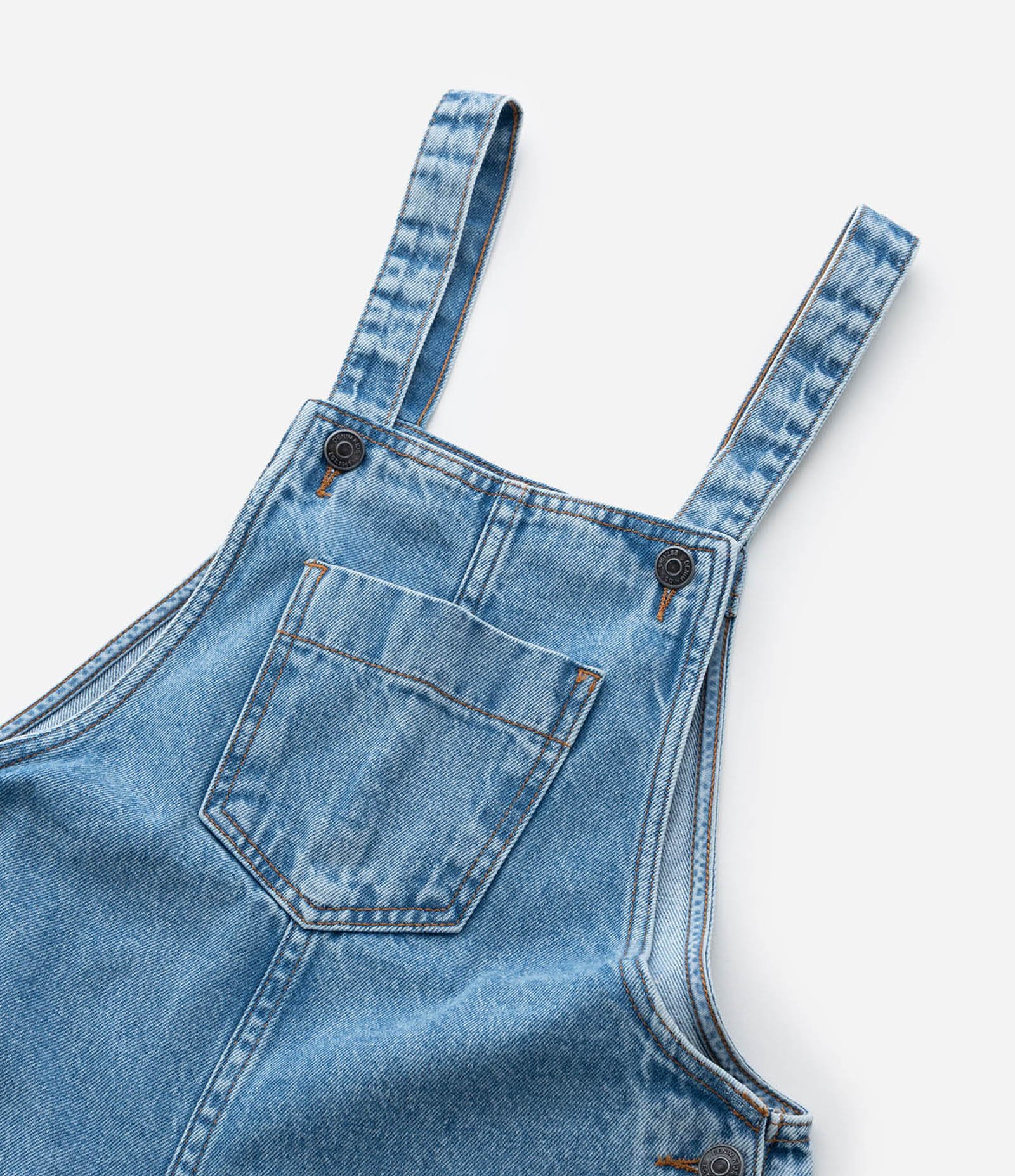 Macacão Infantil Jeans com Bordado Flores - Tam 5 a 14 Anos Azul 5