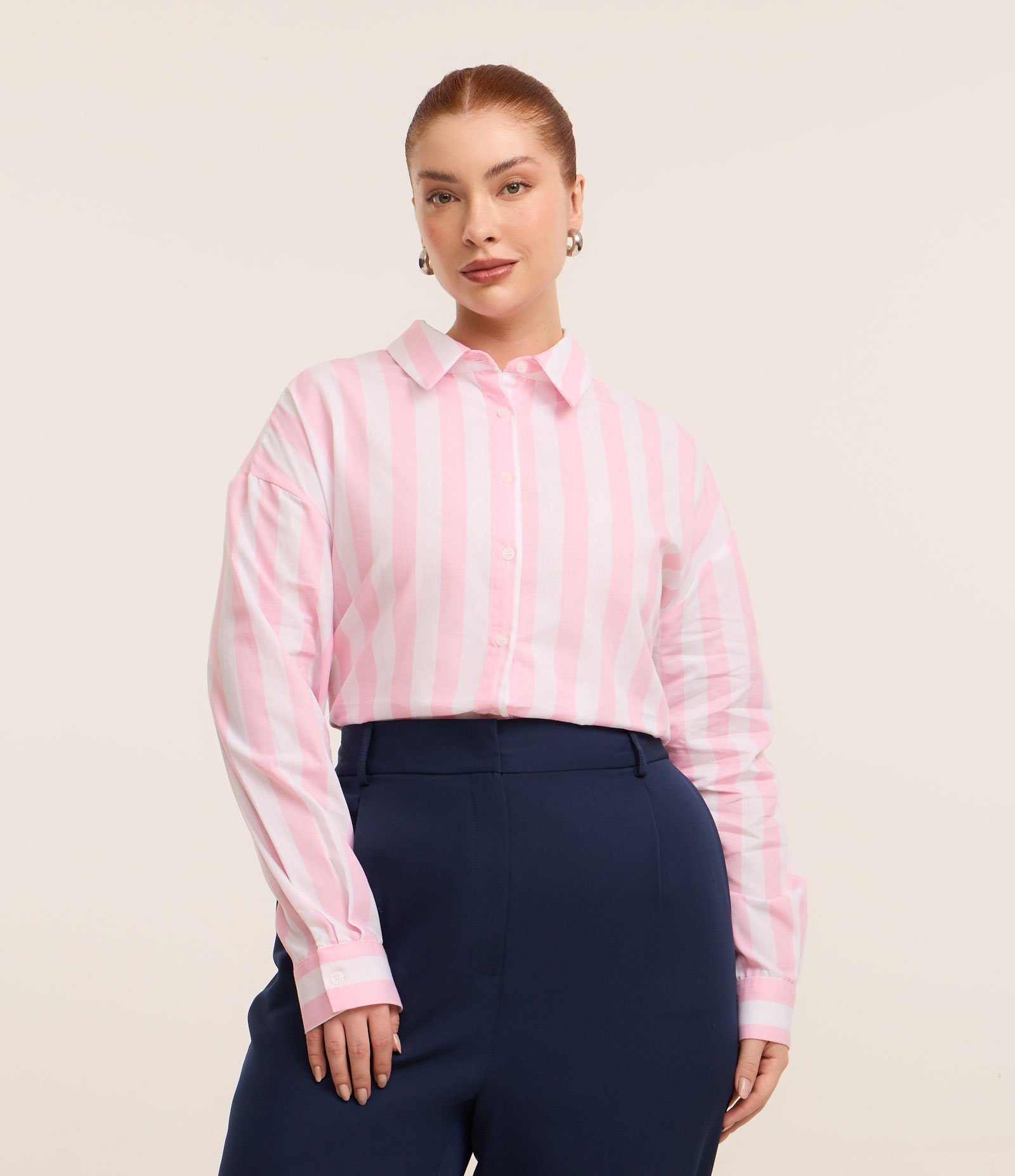 Camisa em Tricoline com Listras Curve & Plus Size Branco/Rosa 1