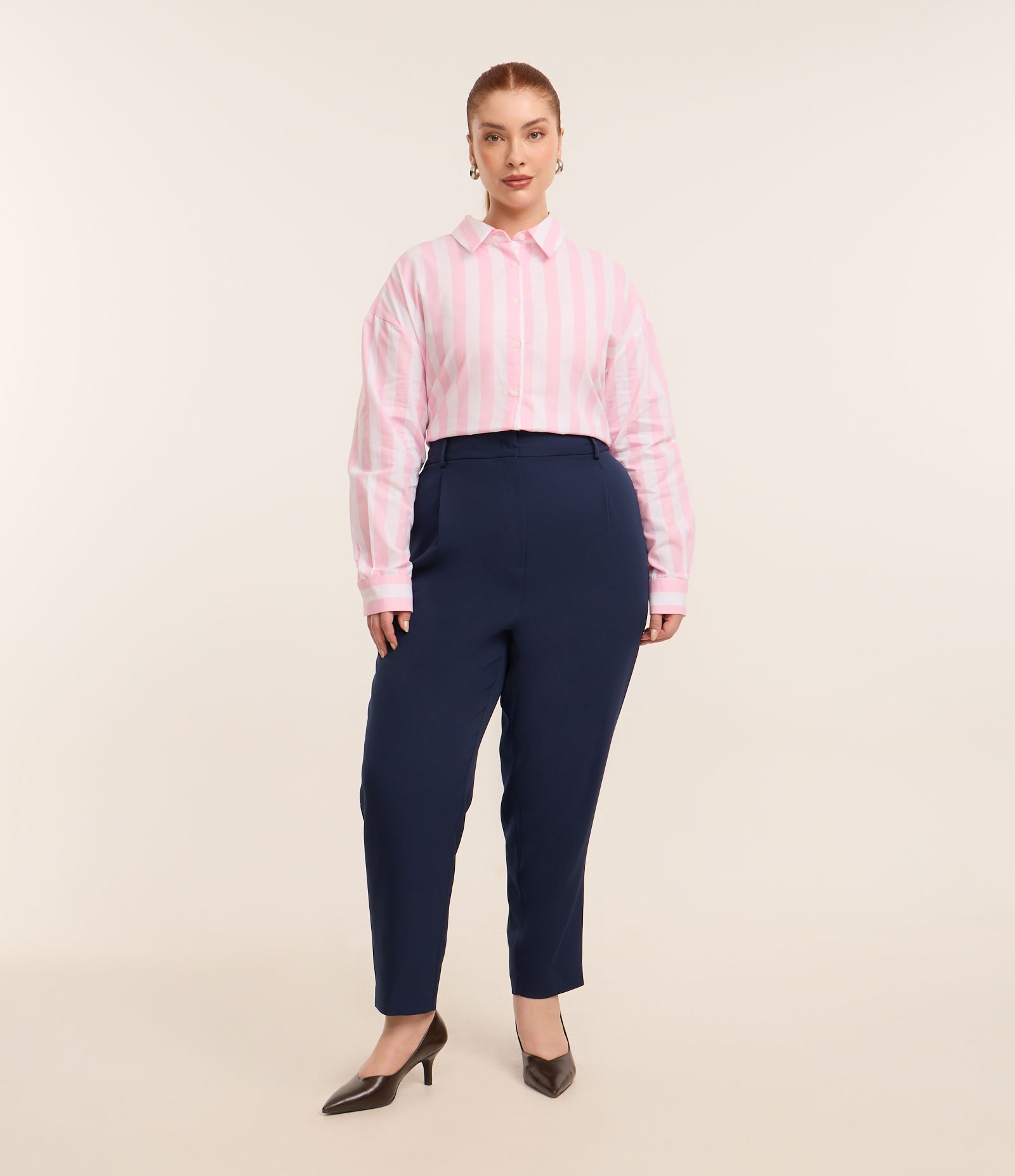 Camisa em Tricoline com Listras Curve & Plus Size Branco/Rosa 2