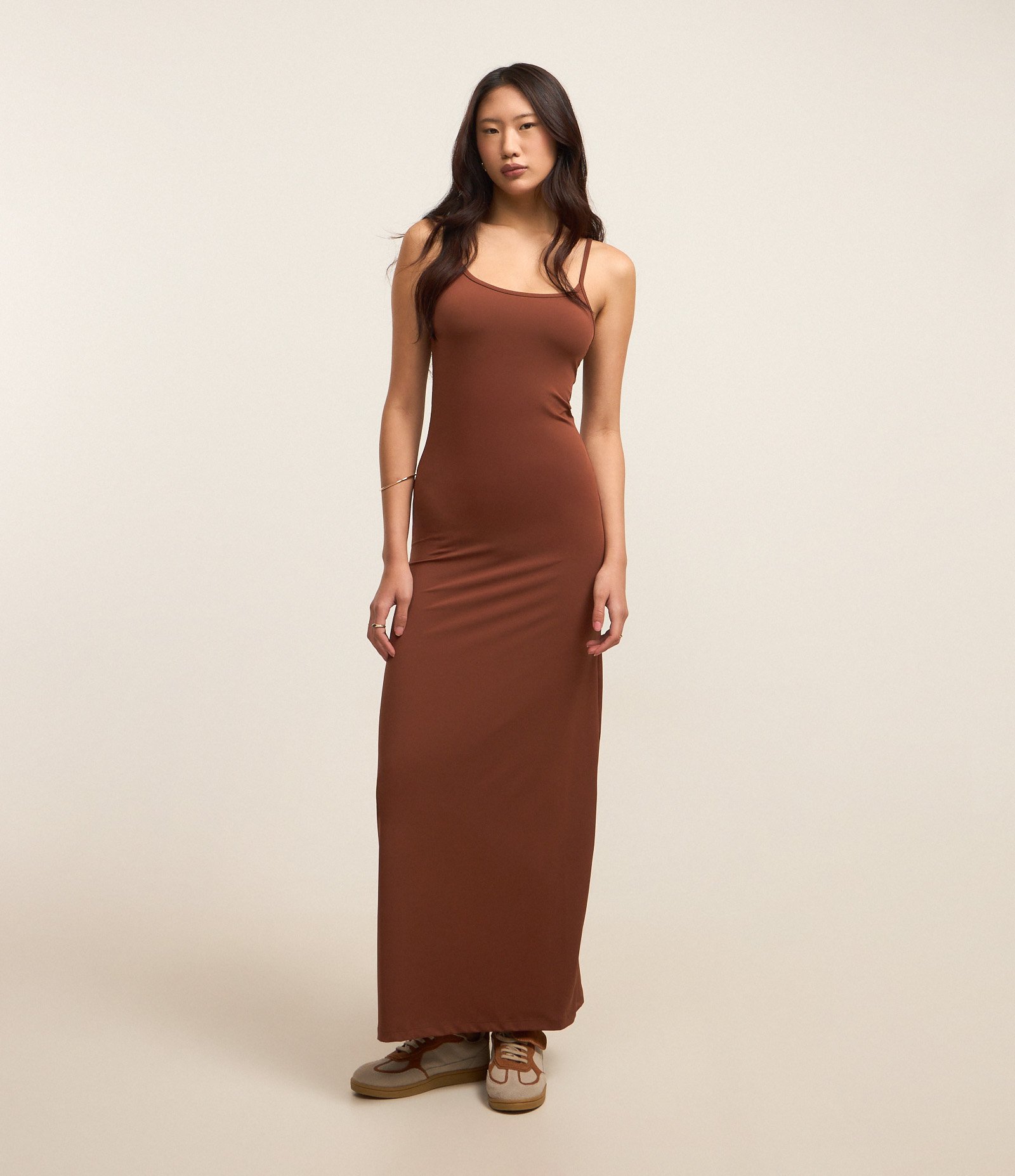 Vestido Longo Evasê com Alcinhas Marrom 1