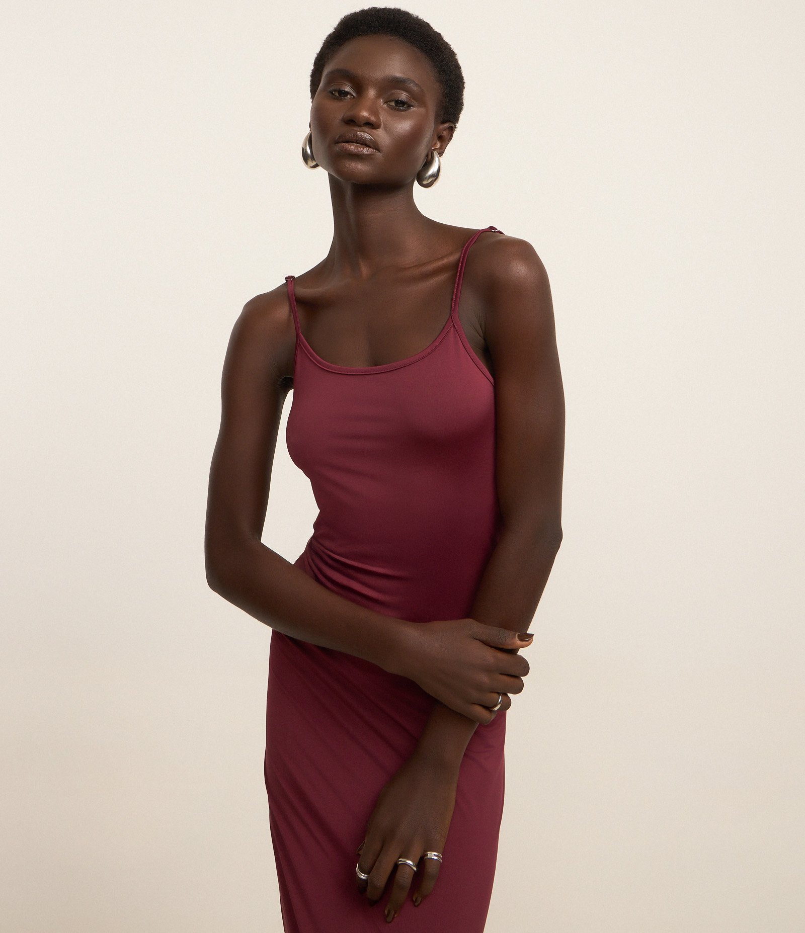 Vestido Longo Evasê com Alcinhas Bordô 3