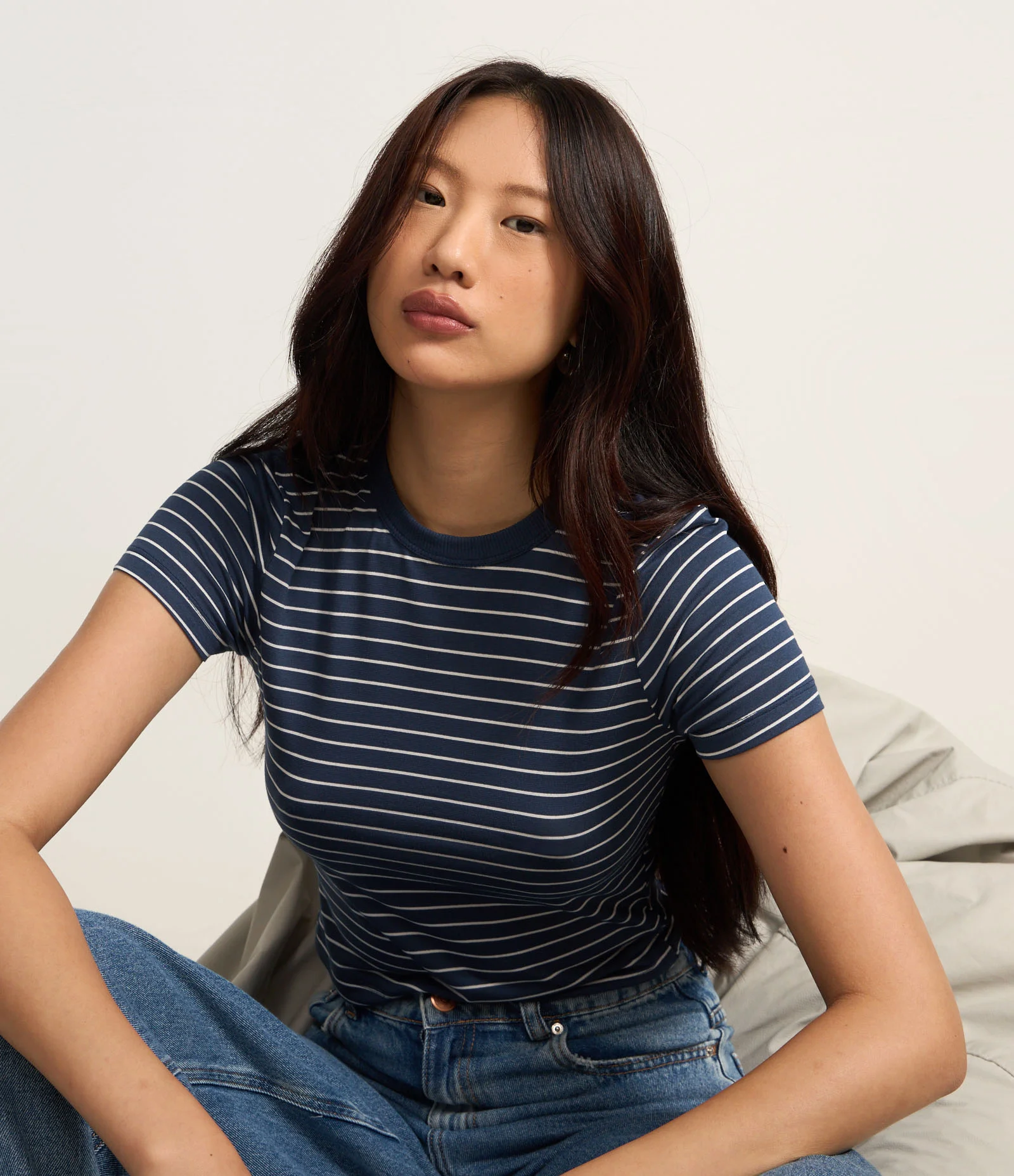 Blusa Cropped em Ribana Básica Listrada Azul Marinho 1