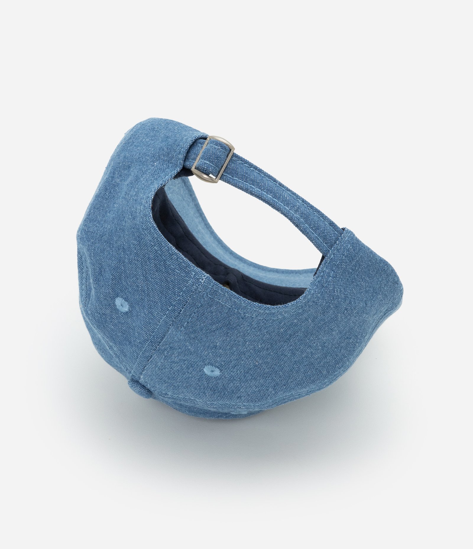 Boné Aba Curva em Jeans com Bordado Ursinho Azul 5