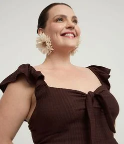 Blusa em Anarruga com Amarração Frontal e Babado na Alça Curve & Plus Size