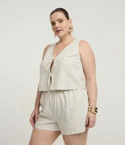 Short em Viscolinho Listrado com Amarração na Cintura e Bolsos Curve & Plus Size