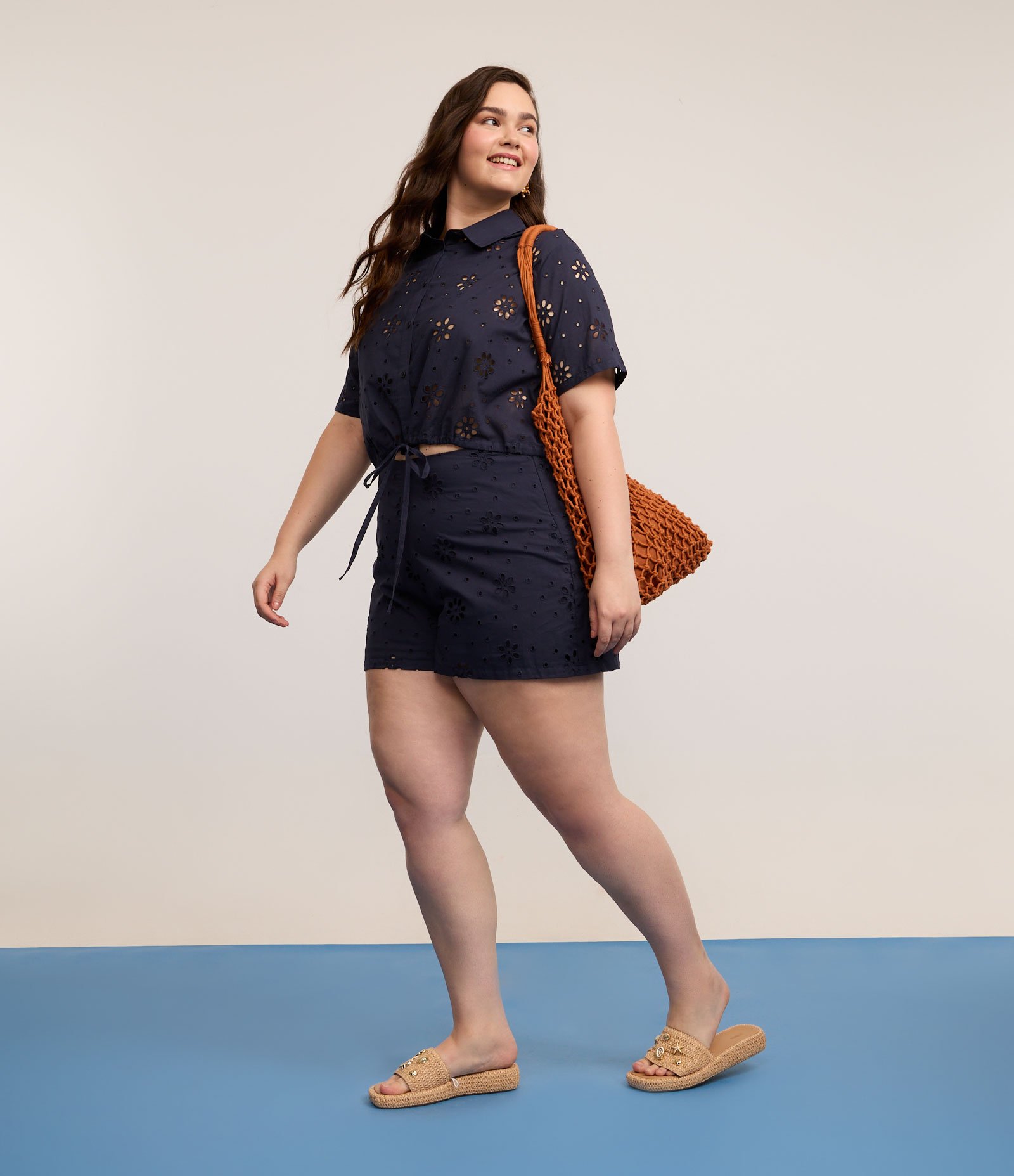 Short em Laise sem Cós Curve & Plus Size Azul Marinho 1