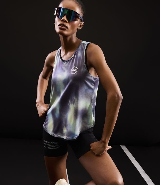 Regata de Corrida em Microfibra com Estampa Tie Dye
