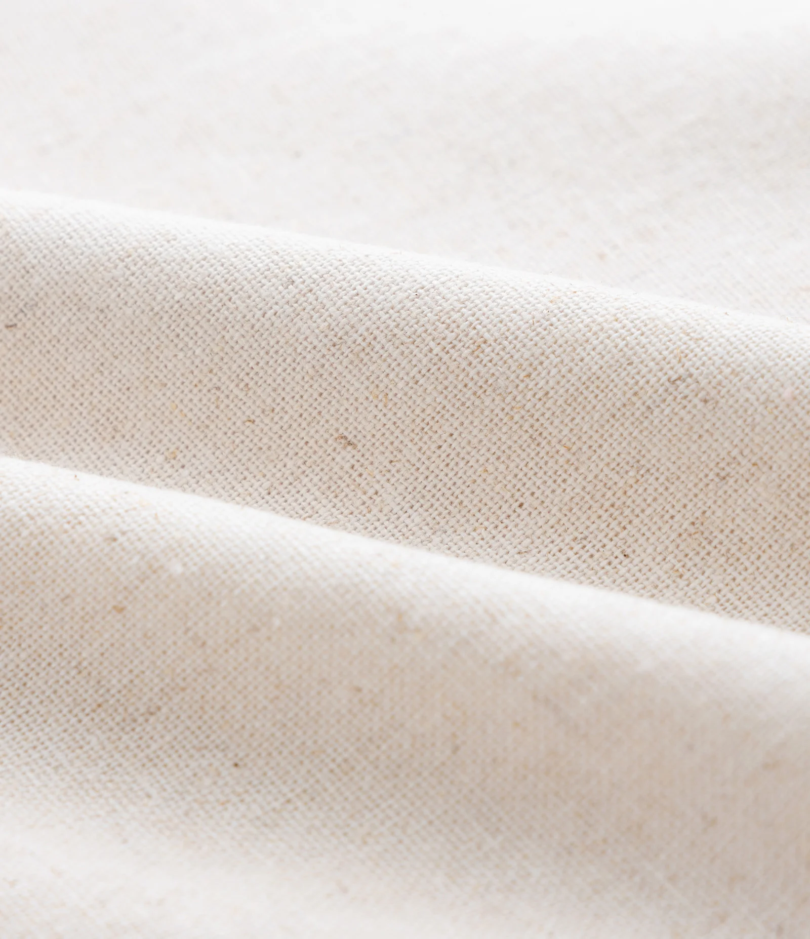 Short em Viscolinho com Cinto Efeito Ráfia Curve & Plus Size Off White 7