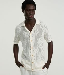 Camisa Regular em Algodão com Textura e Efeito Crochê
