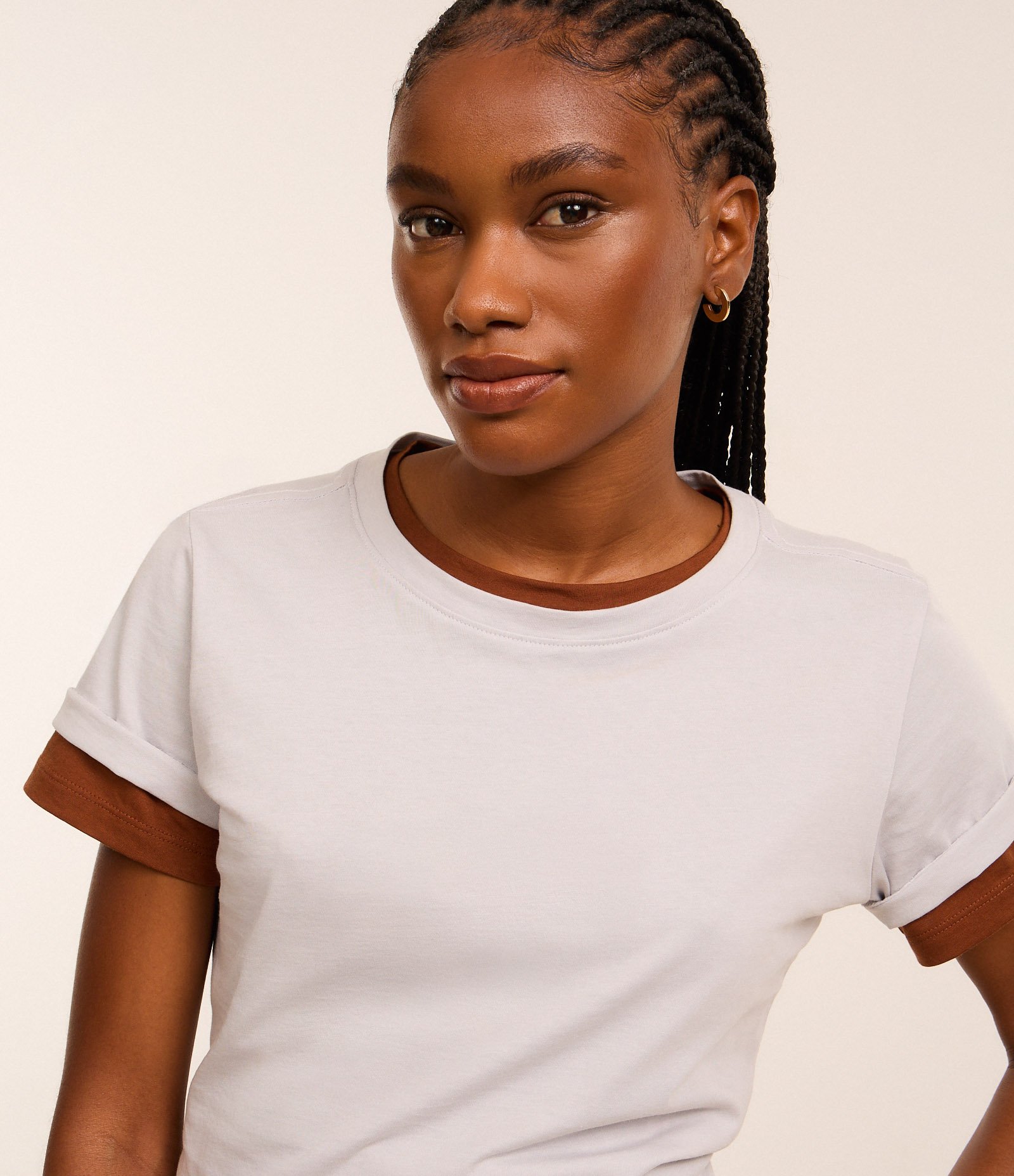 Camiseta Básica em Algodão com Manga Curta Cinza 5