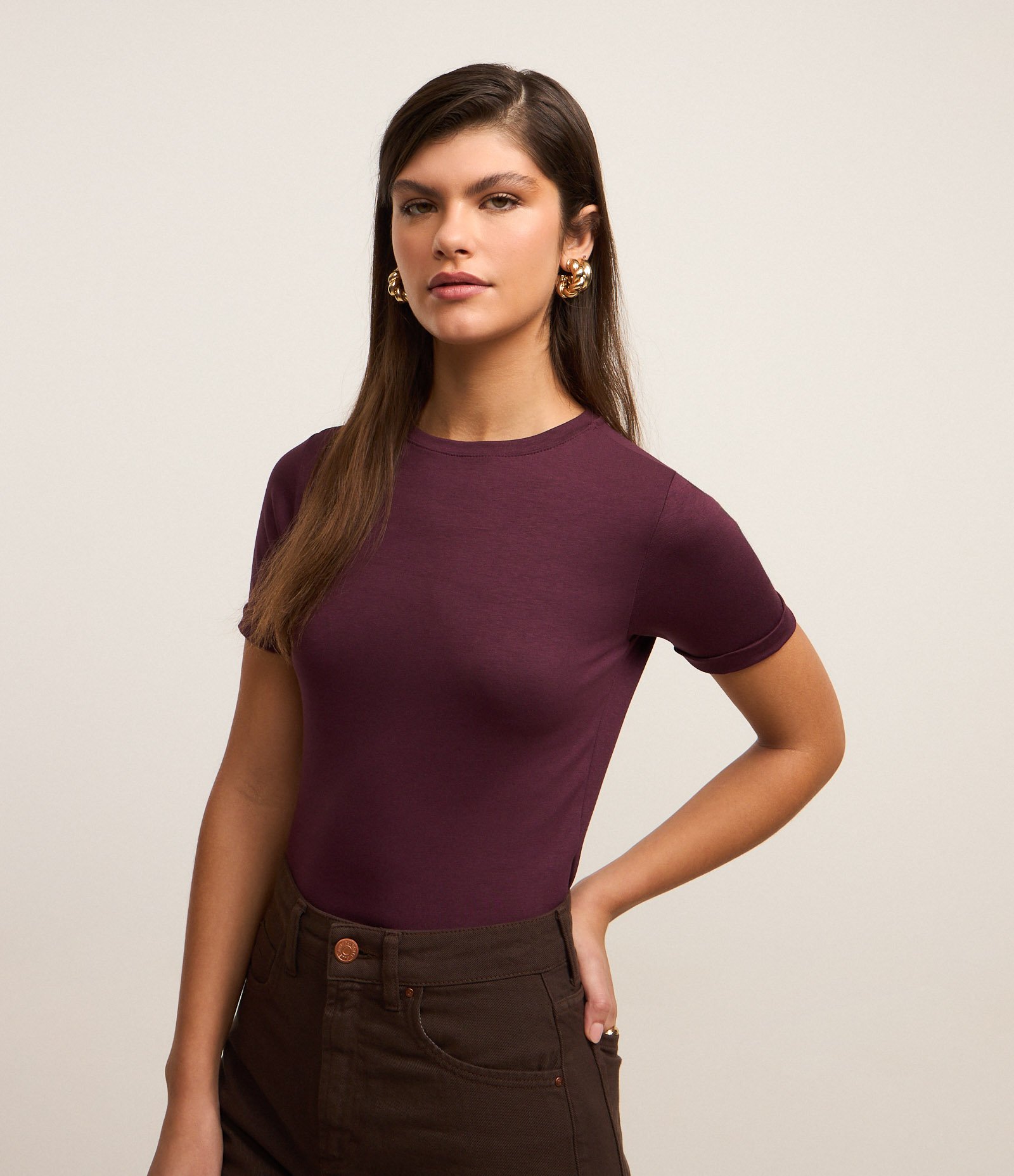 Blusa Básica em Viscose com Manga Dobrada Roxo 1