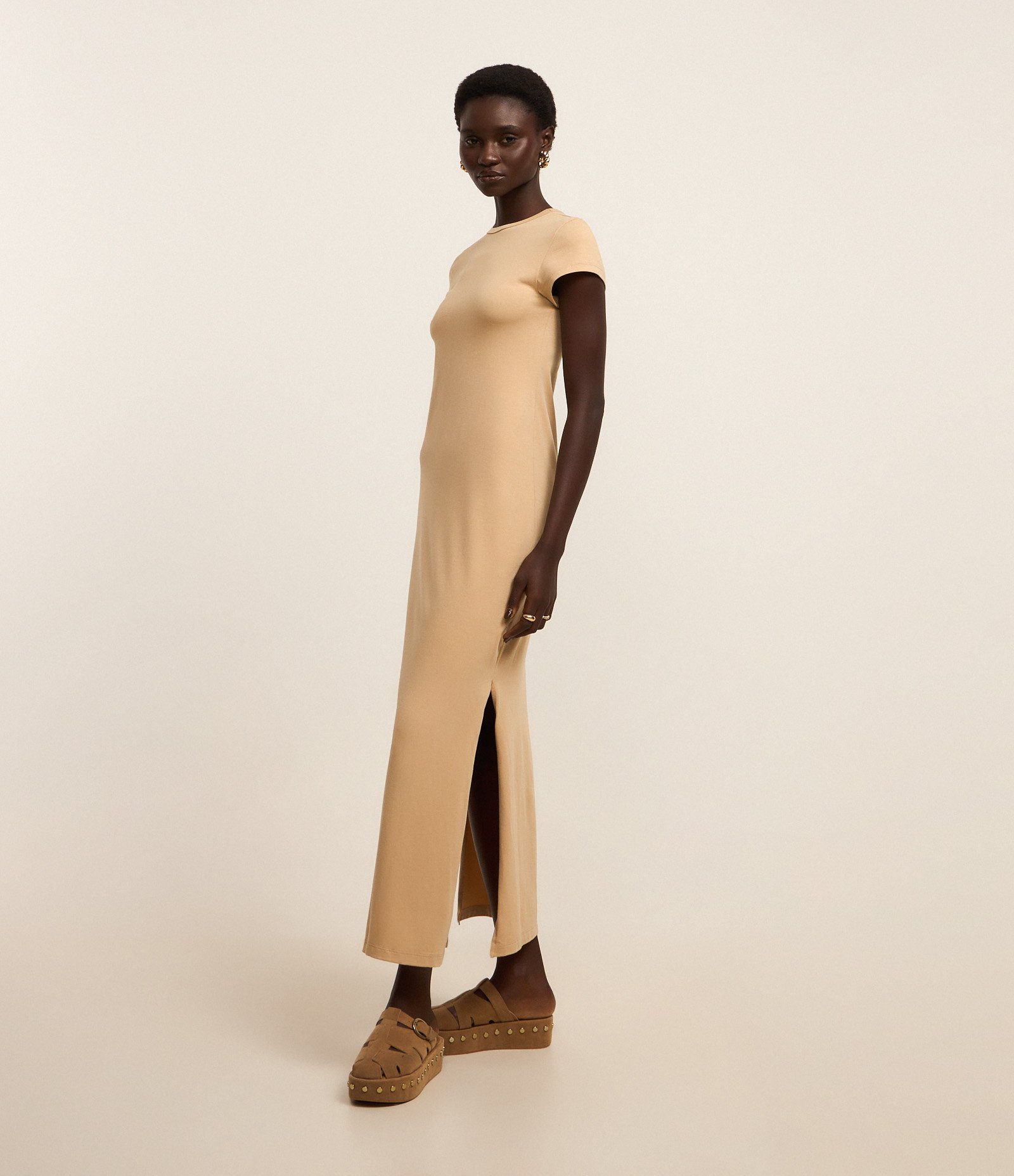 Vestido Longo em Algodão com Manga Curta Bege 1