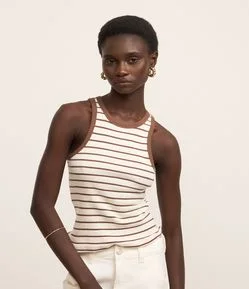 Regata em Ribana Listrada com Viés Contrastante