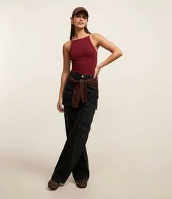 Blusa sem Manga com Decote Halter e Alça Elástico