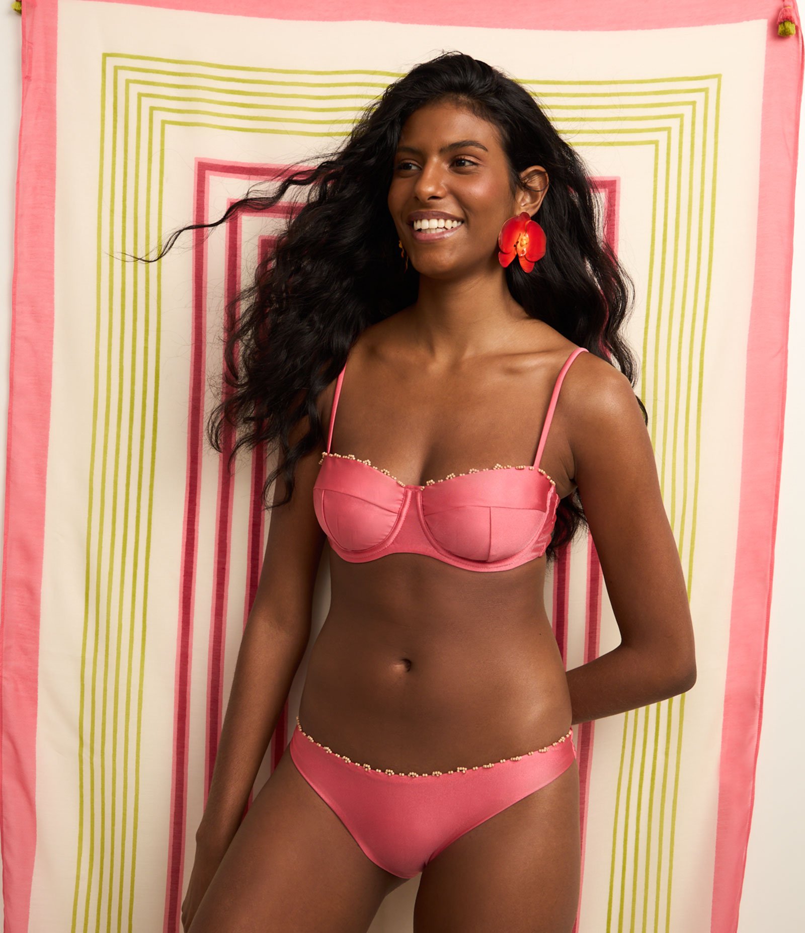 Biquíni Calcinha Básica em Microfibra Brilho com Mini Aviamentos de Madeira Rosa 6