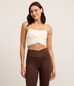 Top Esportivo em Microfibra com Barra Torcida e Bojo