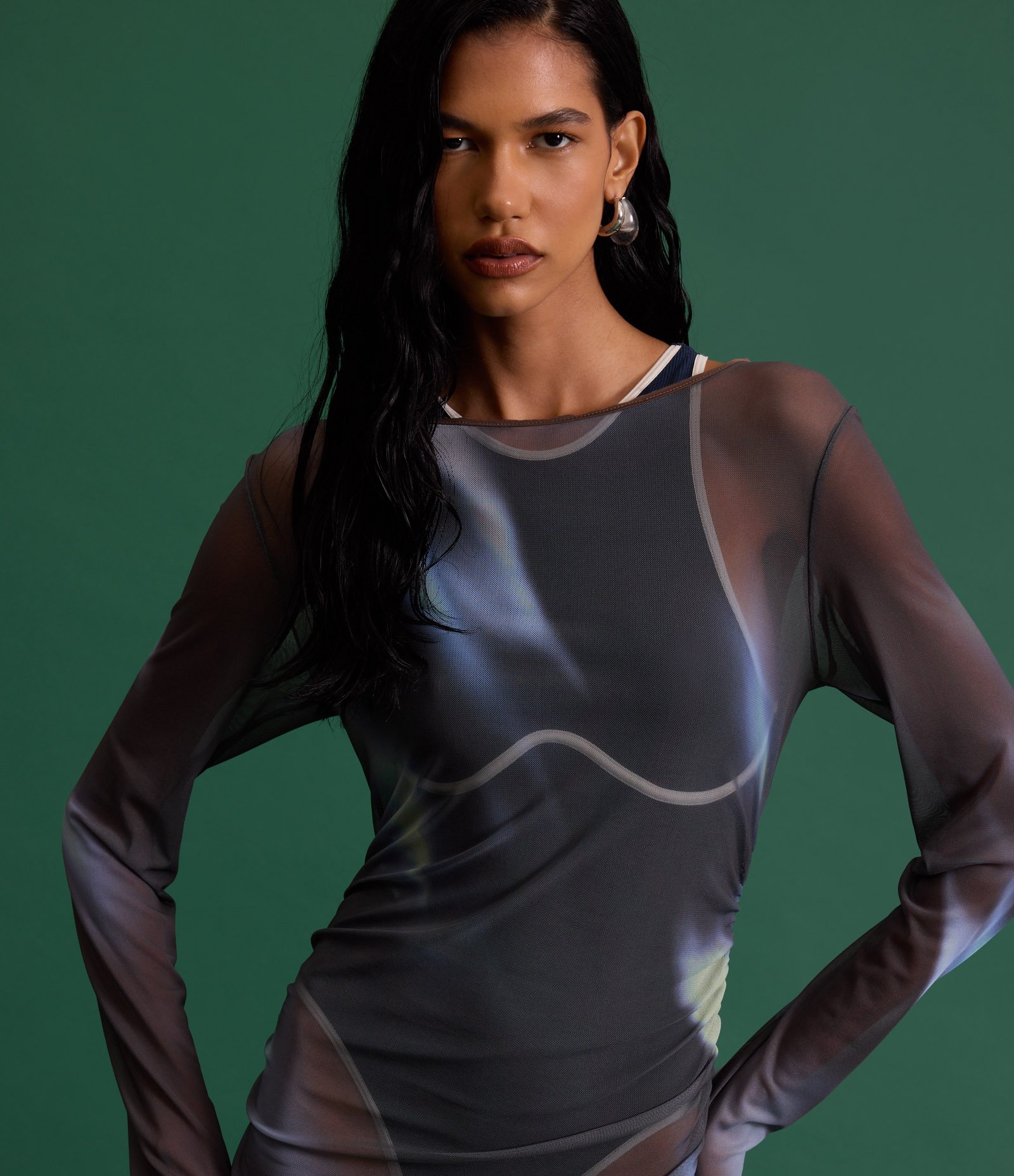 Vestido New Midi em Tule com Estampa Abstrata Cinza 2