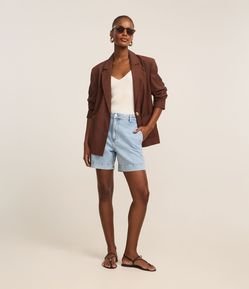 Short em Jeans com Cintura Alta