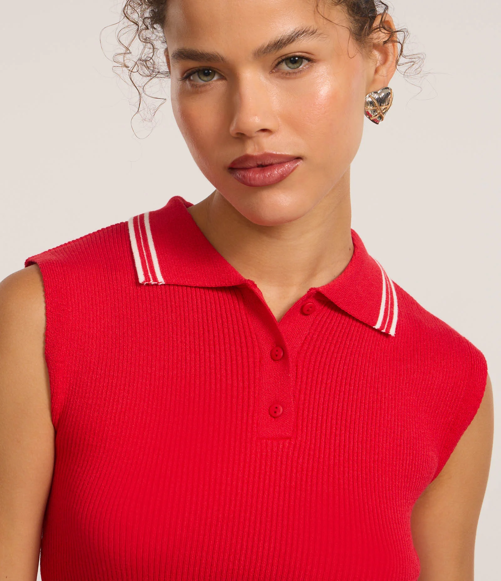 Blusa em Tricô com Gola Polo e Botões Vermelho 2