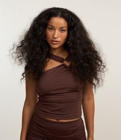 Blusa Cropped com Decote Assimétrico e Argola em Formato Orgânico