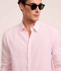 Camisa Regular Básica em Linho com Gola Colarinho