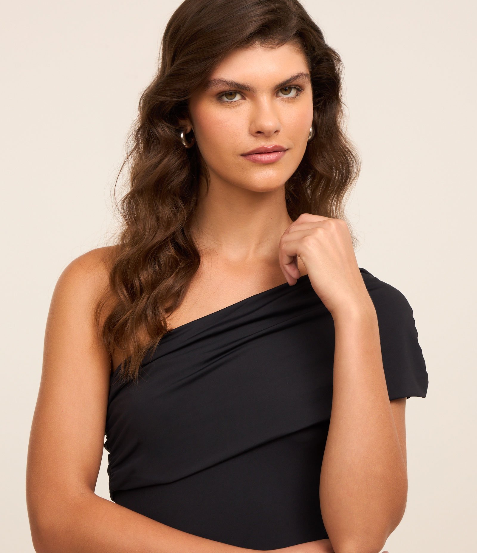 Body em Helanca com Ombro Só e Pala Dobrada Preto 4