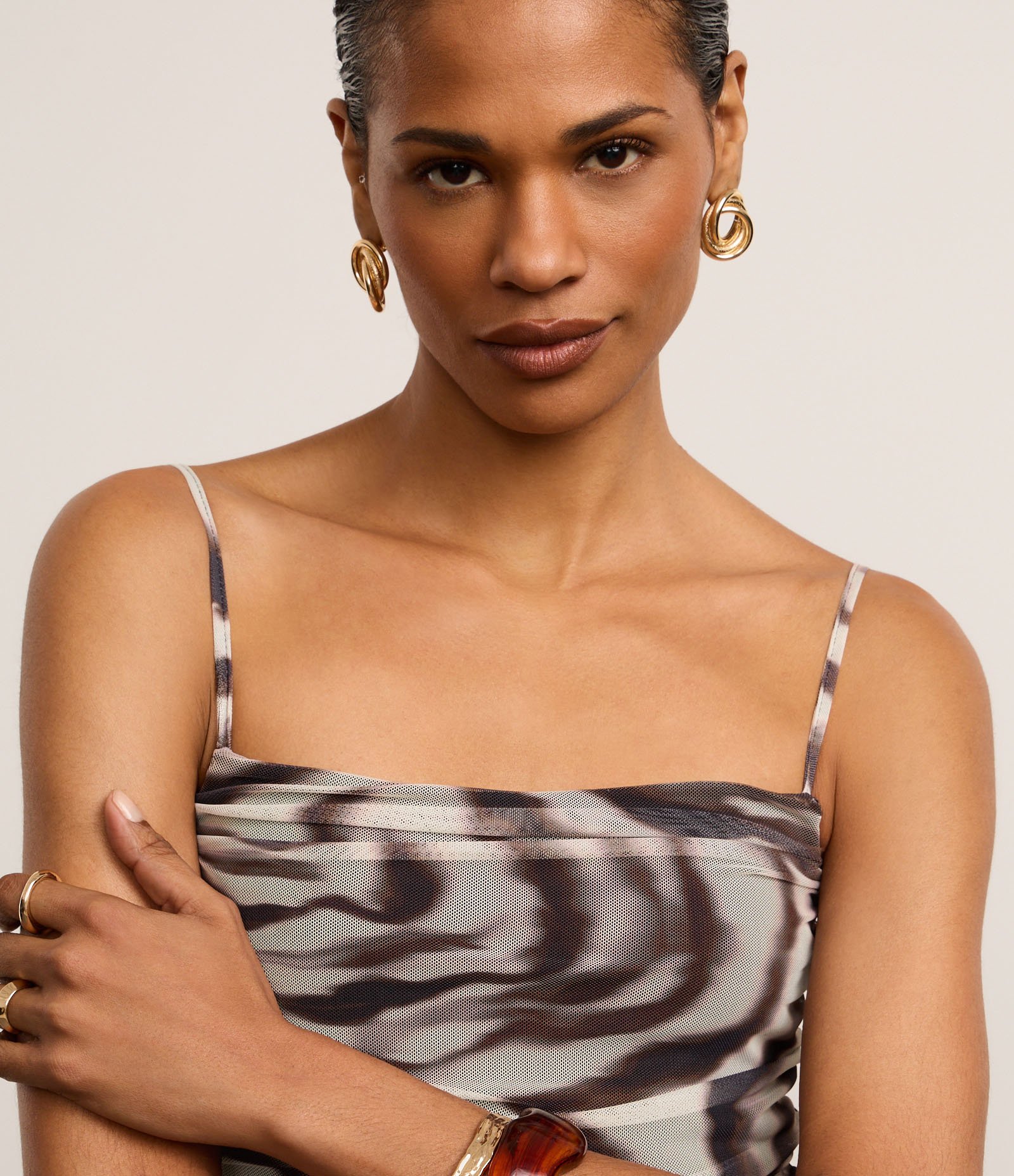 Vestido Midi em Tule Bicolor com Franzidos e Estampa Zebra Bicolor 3