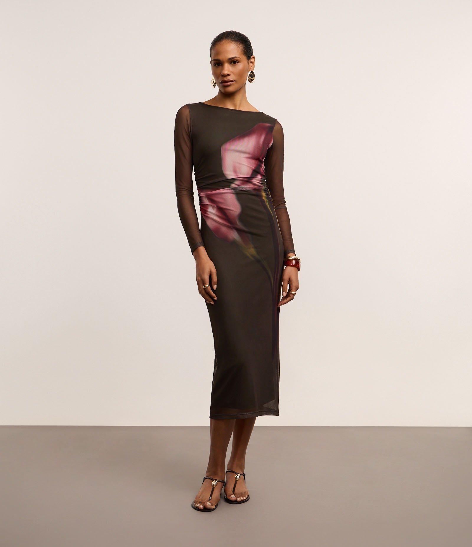 Vestido Reto Midi em Tule com Estampa Flora Blur Verde 1