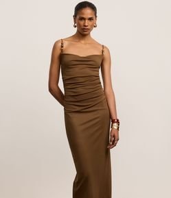 Vestido Reto Midi com Miçangas na Alça e Franzidos
