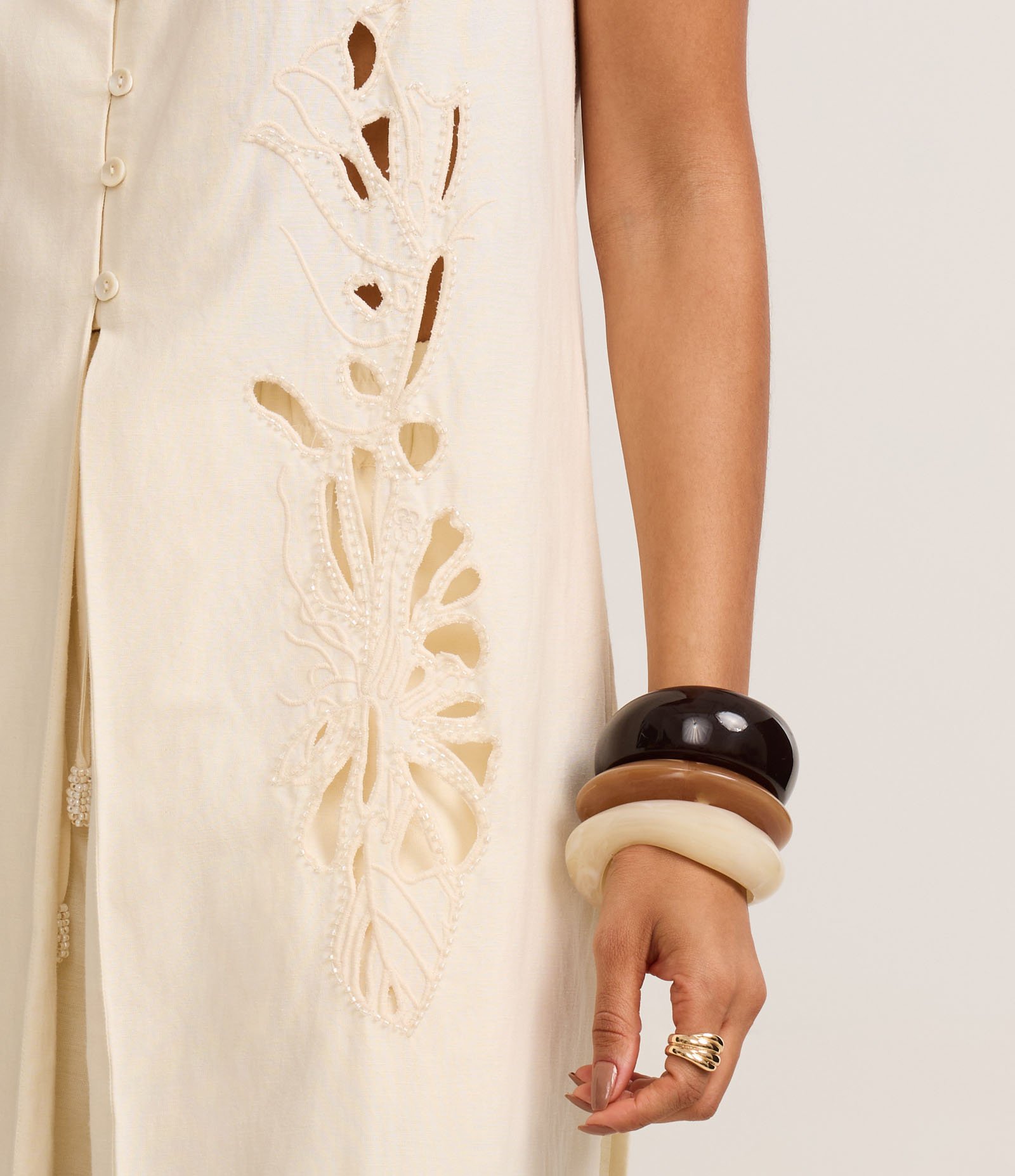 Blusa Túnica em Viscose com Bordado Floral Vazado Off White 6