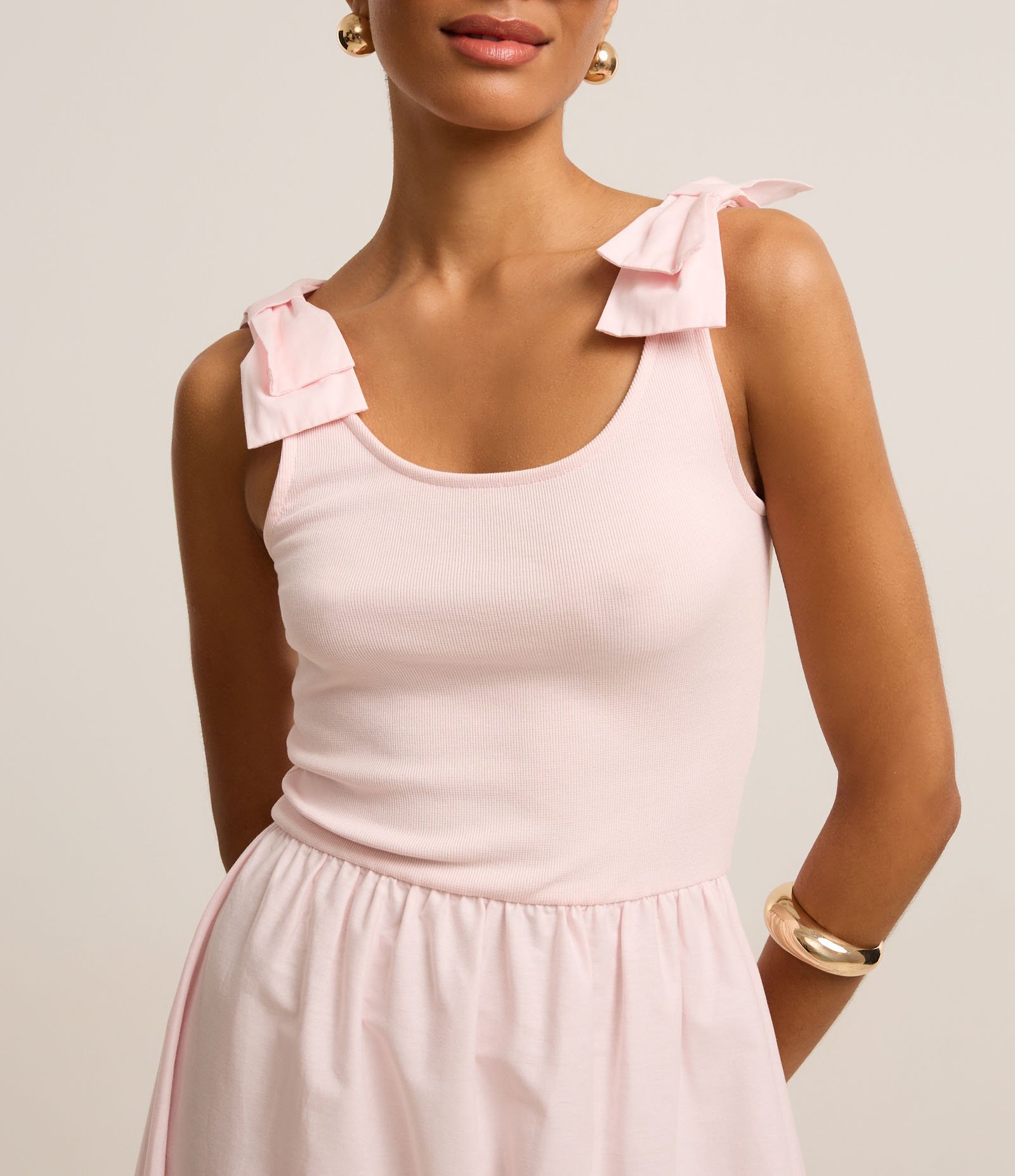 Vestido Midi em Ribana com Laço no Ombro Rosa 4