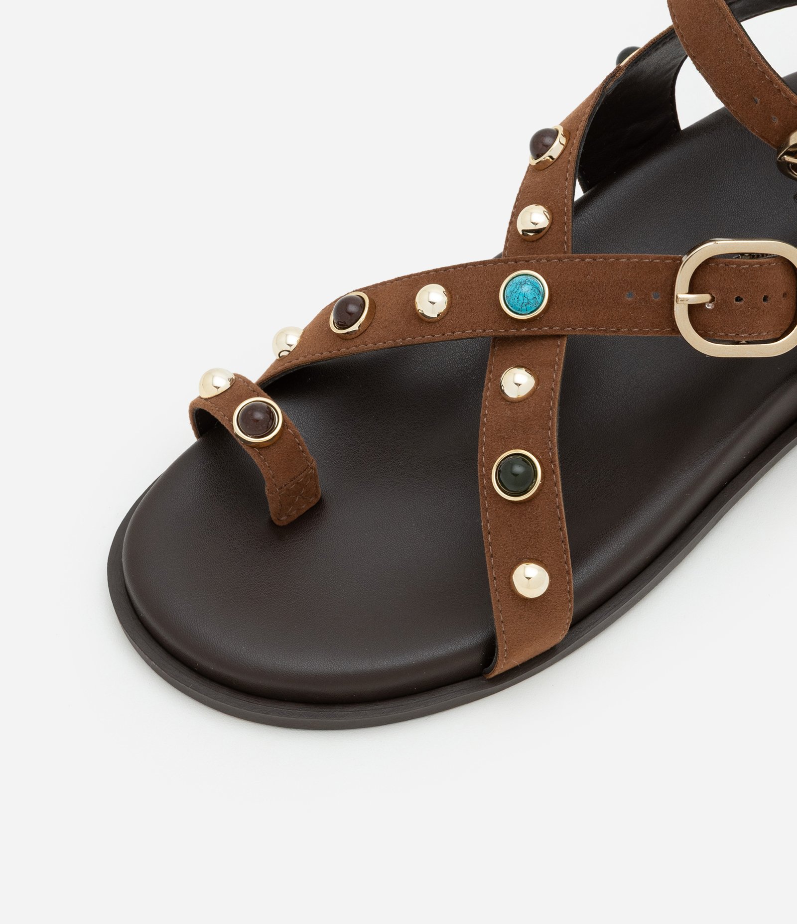 Sandálias Rasteira com Tiras Camurçadas e Aviamentos Coloridos Marrom 4