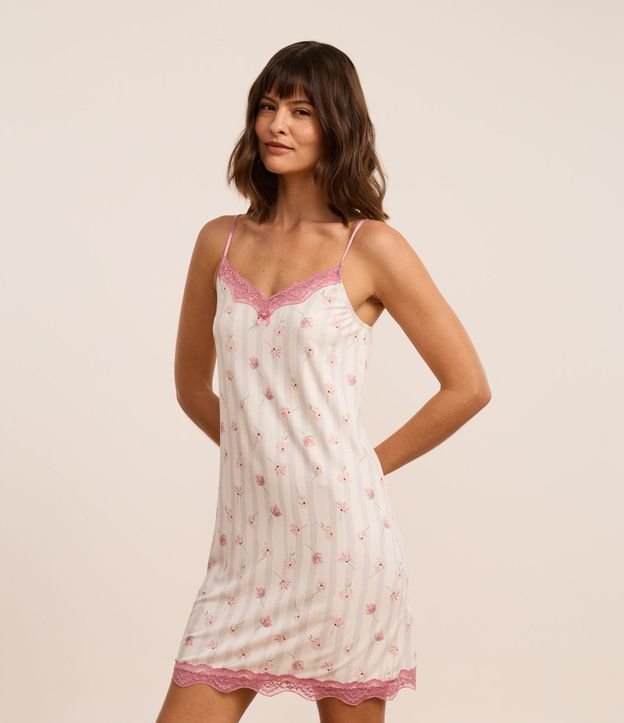 Camisola Alcinha em Viscose com Estampa Floral e Detalhe em Renda