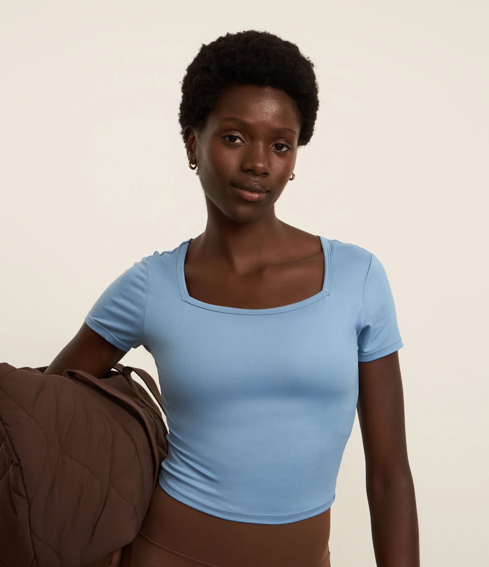 Camiseta Cropped Esportiva em Microfibra com Toque Suave Azul Claro 1