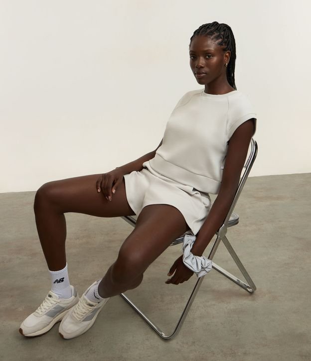 Cor: Cinza | Tamanho: G