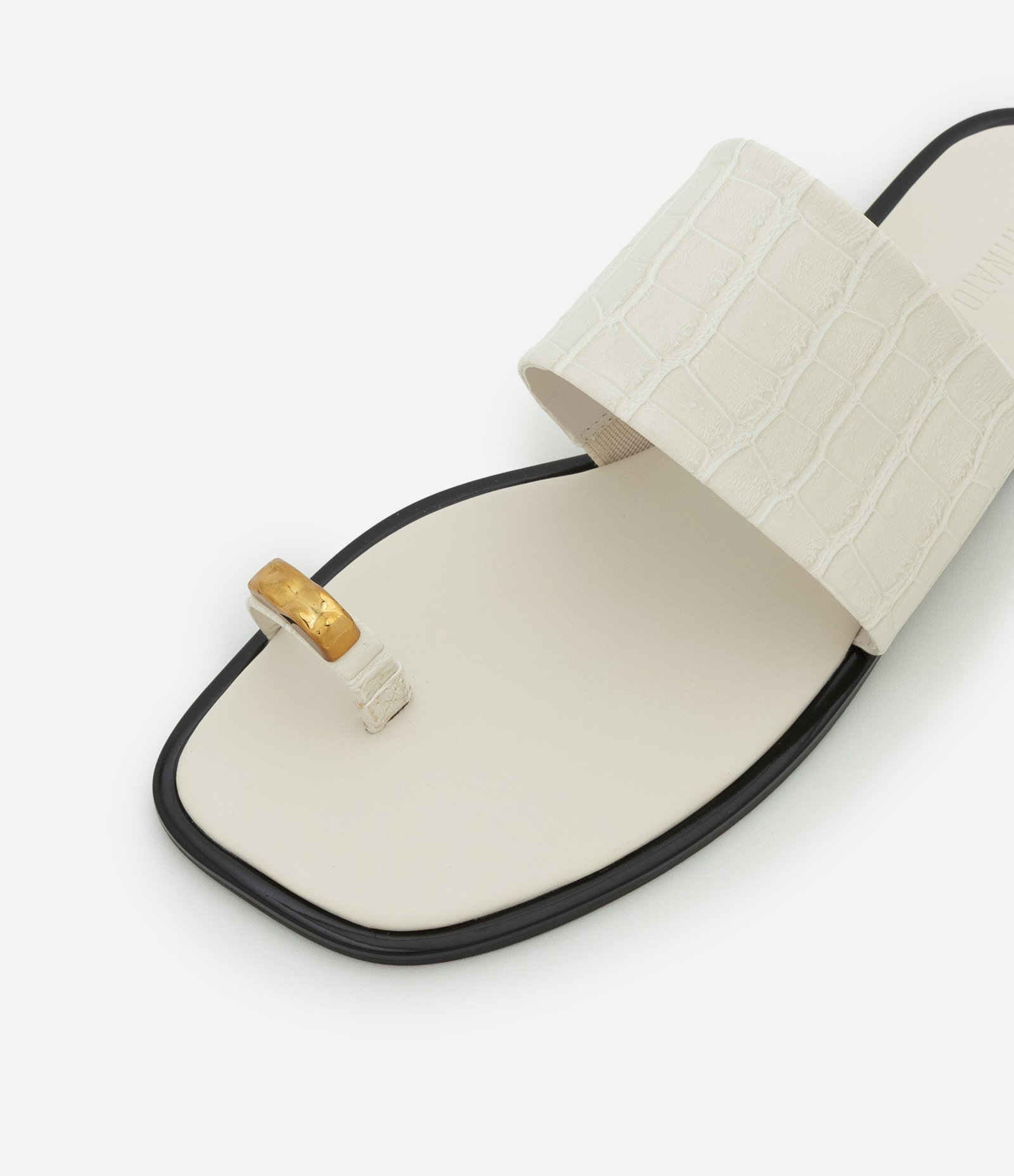 Sandália Rasteira com Dedeira em Croco Off White 6