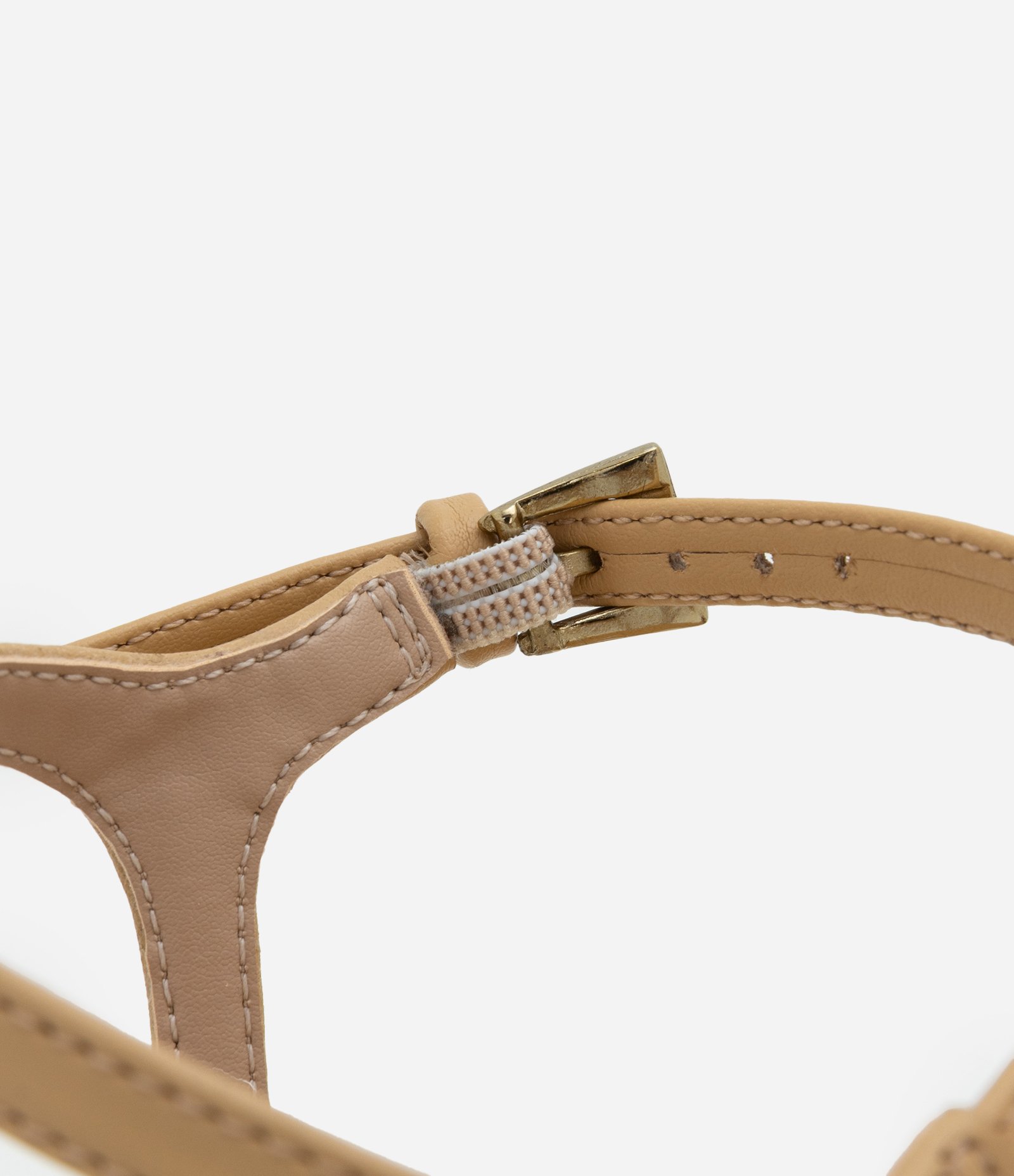 Sandália Flatform com Efeito Ráfia com Esfera Bege 4