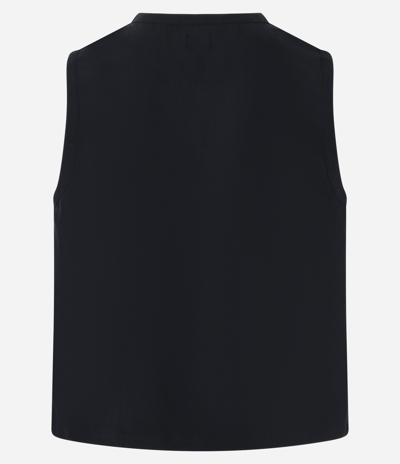 Regata Boxy em Modal com Gola Redonda Preto 7