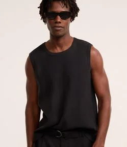 Regata Boxy em Modal com Gola Redonda