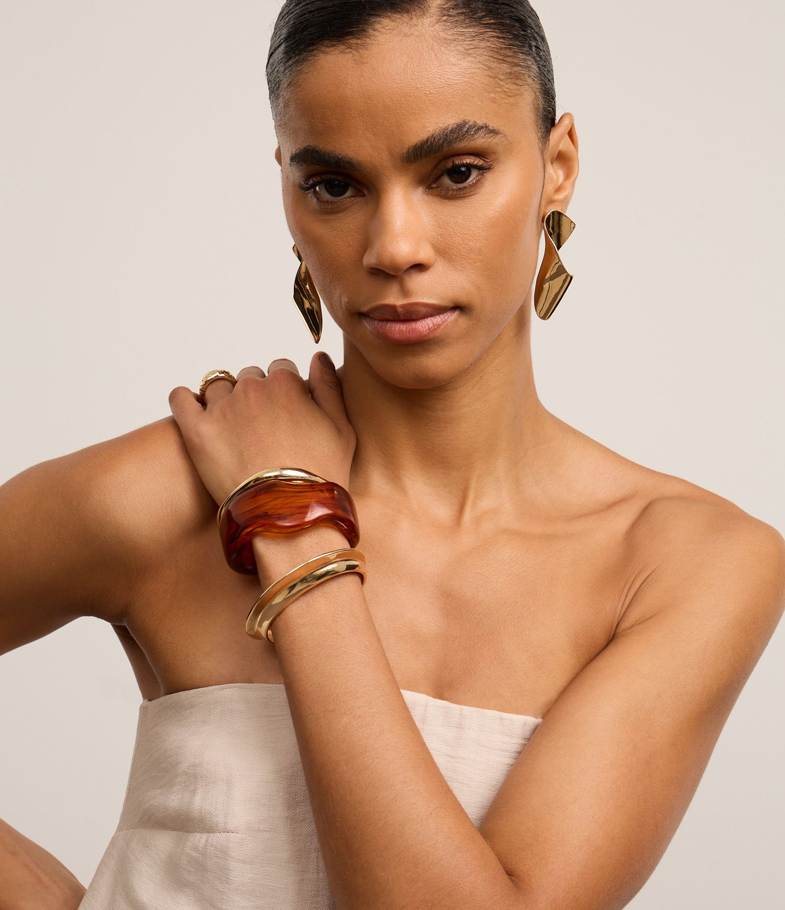 Vestido Midi Tomara que Caia em Crepe com Estampa Floral Bege 4