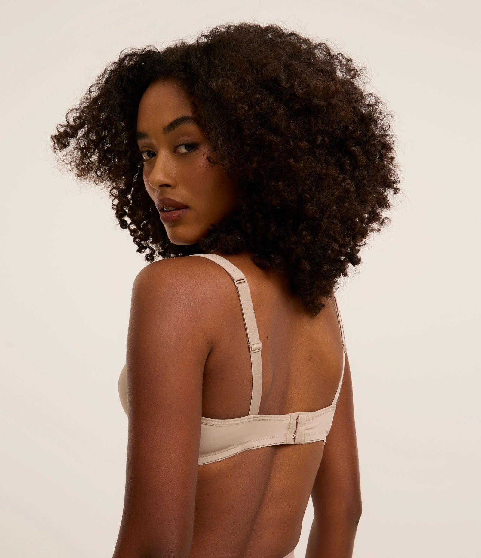 Sutiã Sustentação sem Bojo Sem Aro em Microfibra Triumph Bege 2