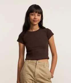 Blusa Curta em Suedine com Cava Raglan