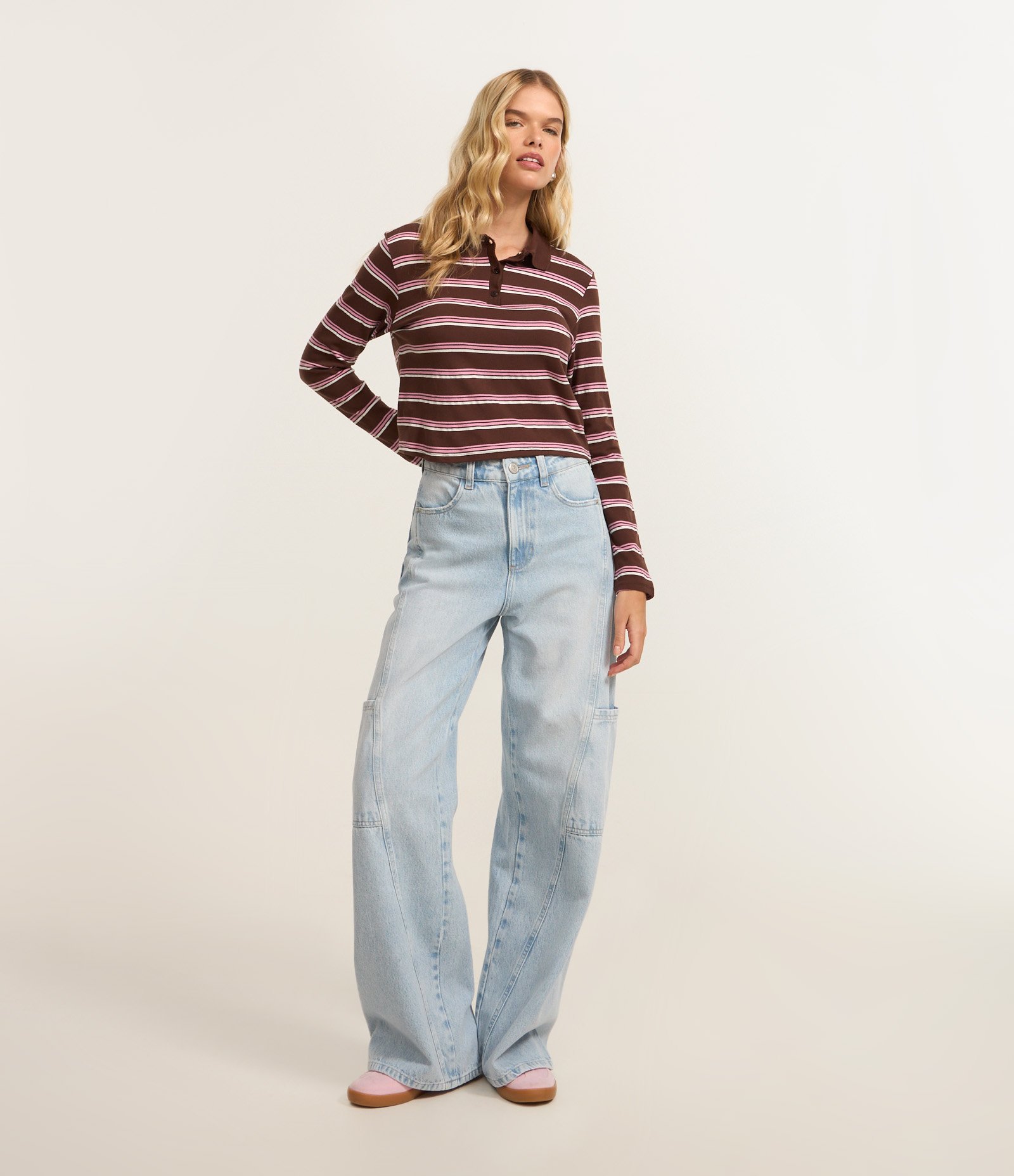 Calça Wide Leg em Jeans com Bolsos Laterais Claro 1