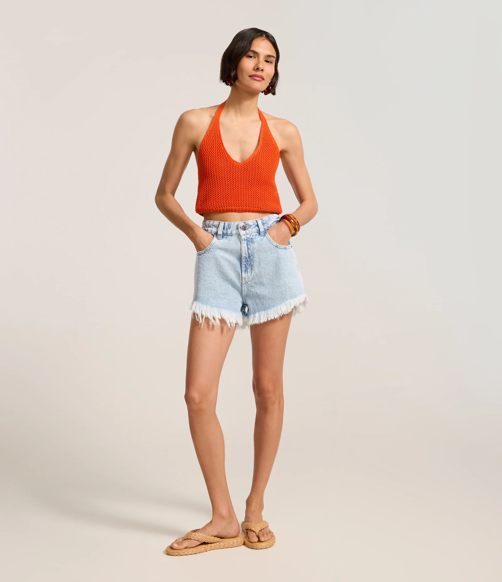 Short Cintura Alta em Jeans com Bordado de Lagosta Azul 1