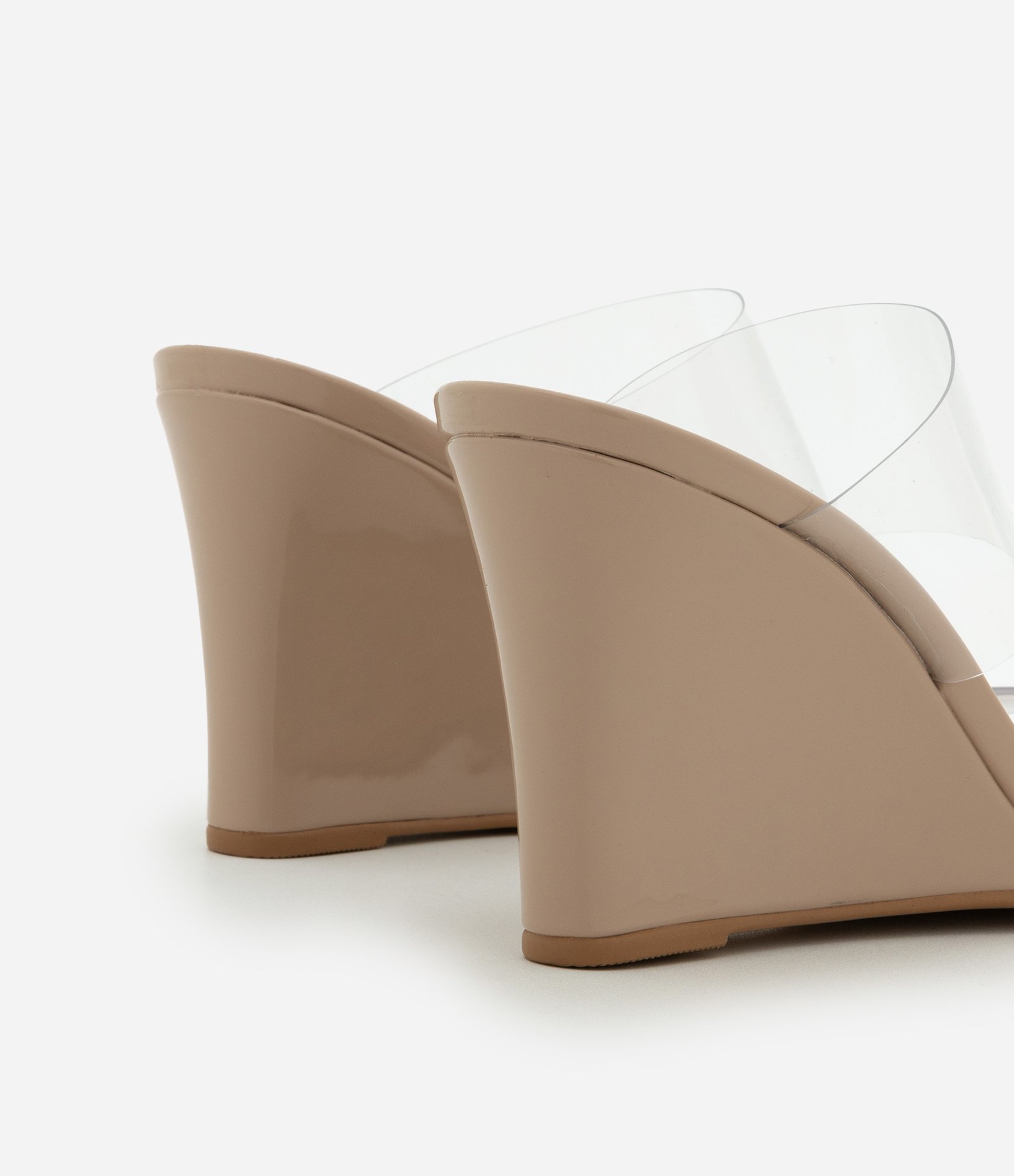 Sandália Mule Anabela com Alça de Vinil Transparente Bege 4